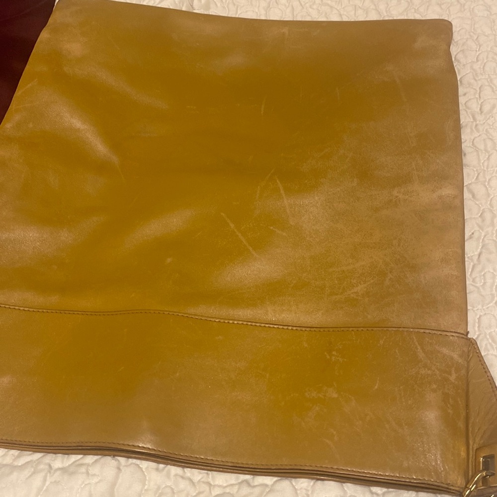 🩷 GUCCI  CROSSBODY RARE! 🩷 - Picture 13 of 16